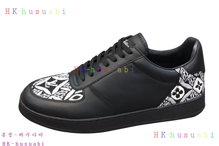 NEW 루이비통 스니커즈 신상 LV 858001