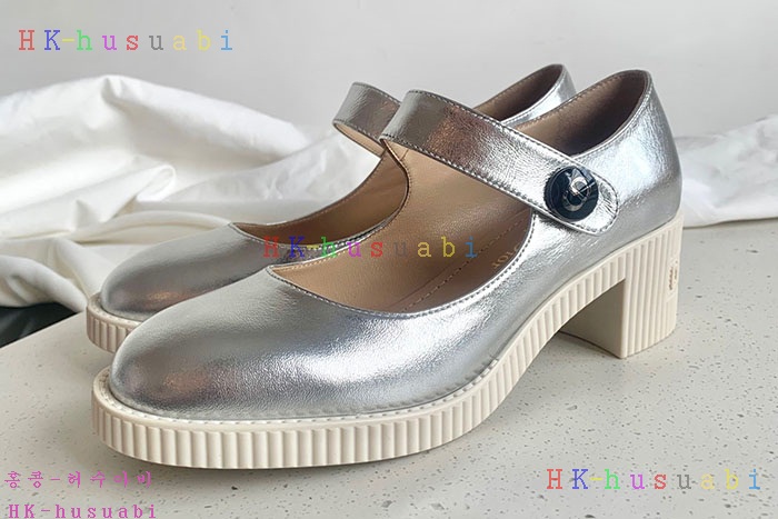 NEW 디올 신발 신상 DR 678822