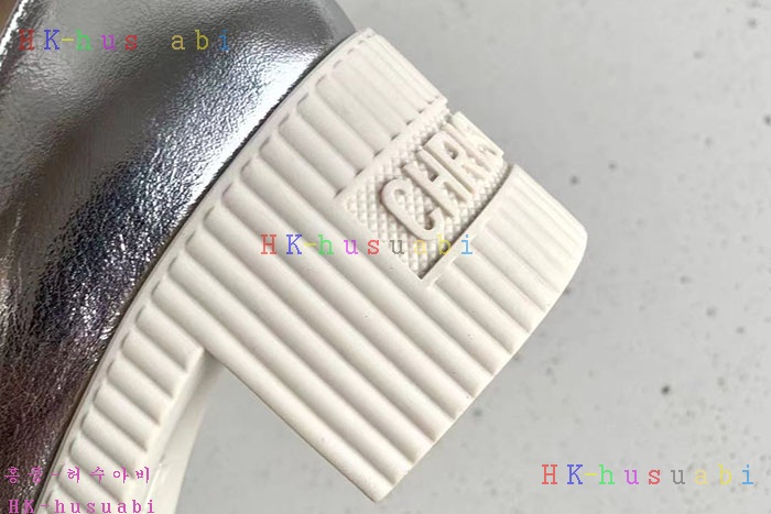 NEW 디올 신발 신상 DR 678822