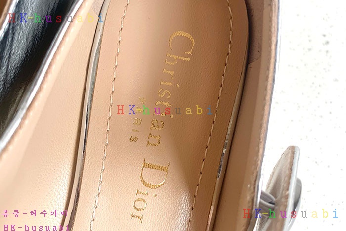 NEW 디올 신발 신상 DR 678822