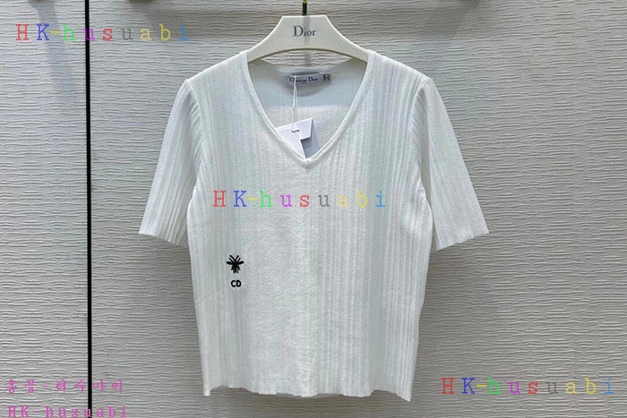 NEW 디올 반팔티 신상 DR 857885
