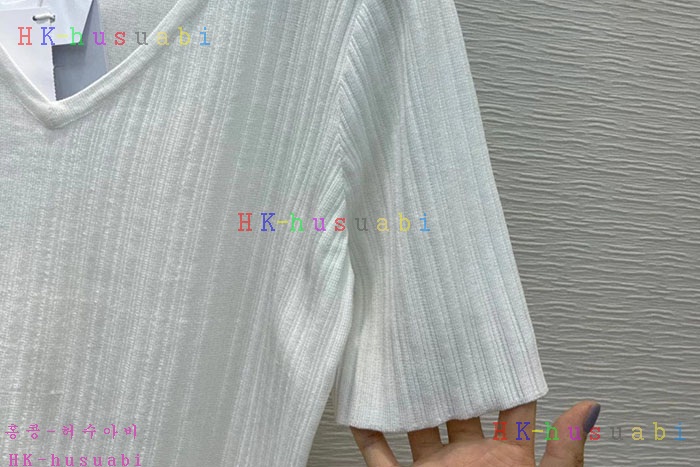 NEW 디올 반팔티 신상 DR 857885