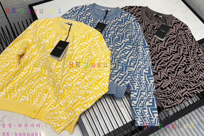 NEW 펜디 가디건 신상 FD 8875820