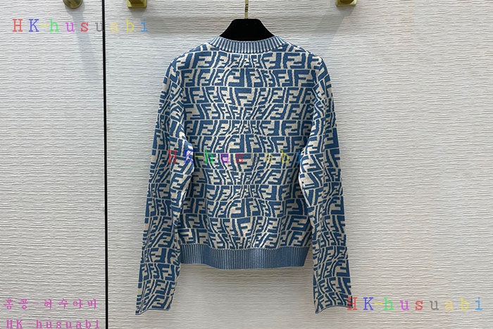 NEW 펜디 가디건 신상 FD 8875820