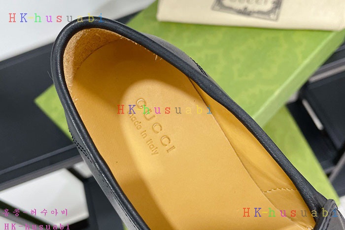 NEW 구찌 로퍼 신상 GU 427552