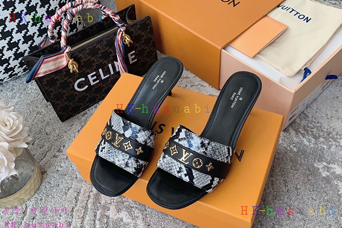 NEW 루이비통 슬리퍼 신상 LV 7588219