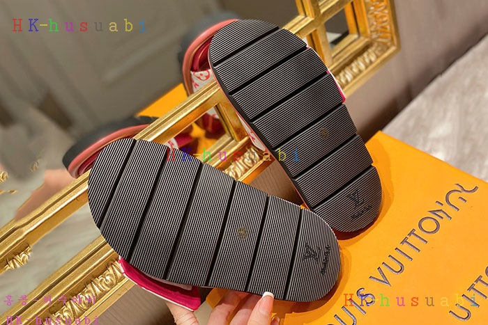 NEW 루이비통 샌들 신상 LV 724419