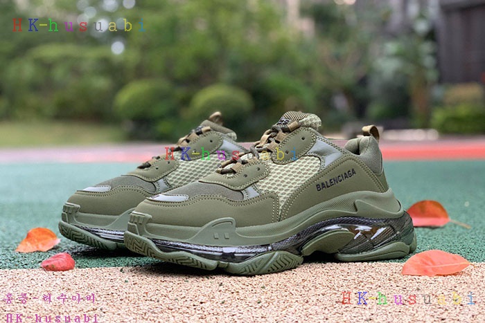 NEW 발렌시아가 스니커즈 신상 B 889654