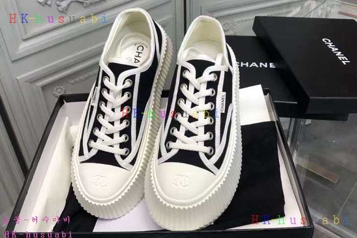 NEW 샤넬 스니커즈 신상 C 55735