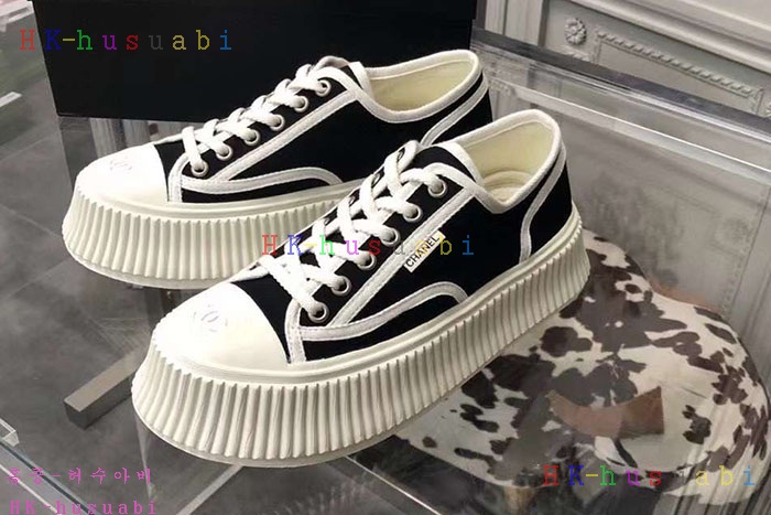 NEW 샤넬 스니커즈 신상 C 55735