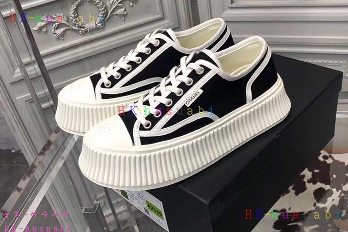 NEW 샤넬 스니커즈 신상 C 55735