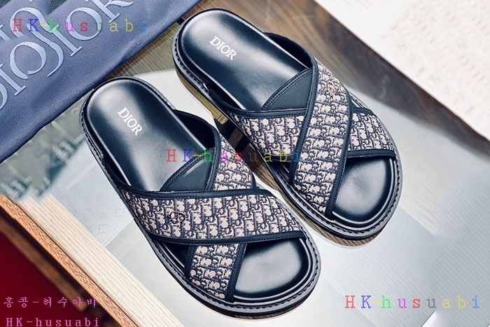 NEW 디올 슬리퍼 신상 DR 556602