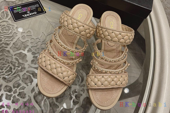NEW 샤넬 샌들 신상 C 678824