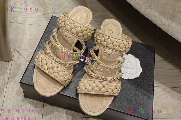 NEW 샤넬 샌들 신상 C 678824
