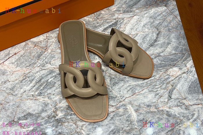 NEW 에르메스 슬리퍼 신상 H 5572827