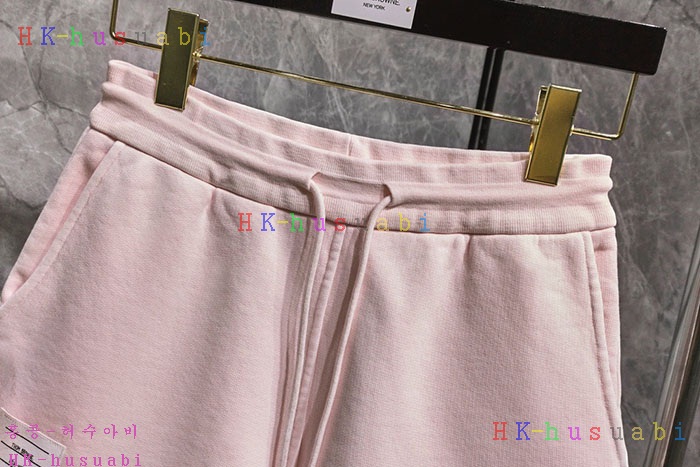 NEW 톰브라운 반바지 신상 TB 579963