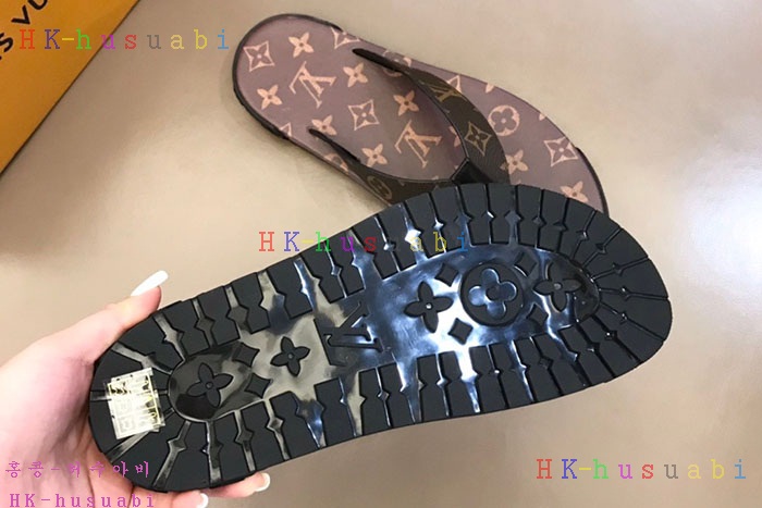 NEW 루이비통 샌들 신상 LV 728861