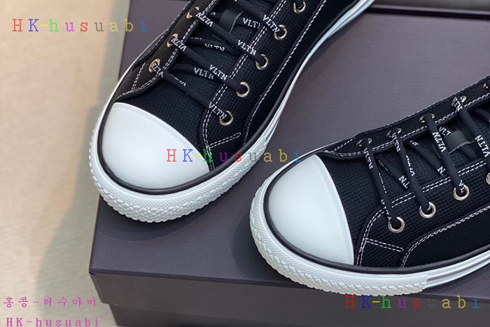 NEW 발렌티노 스니커즈 신상 V 236301