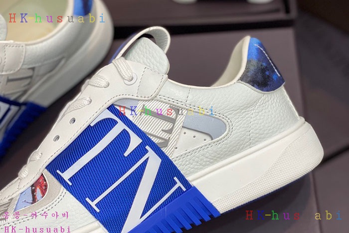 NEW 발렌티노 스니커즈 신상 V 23645