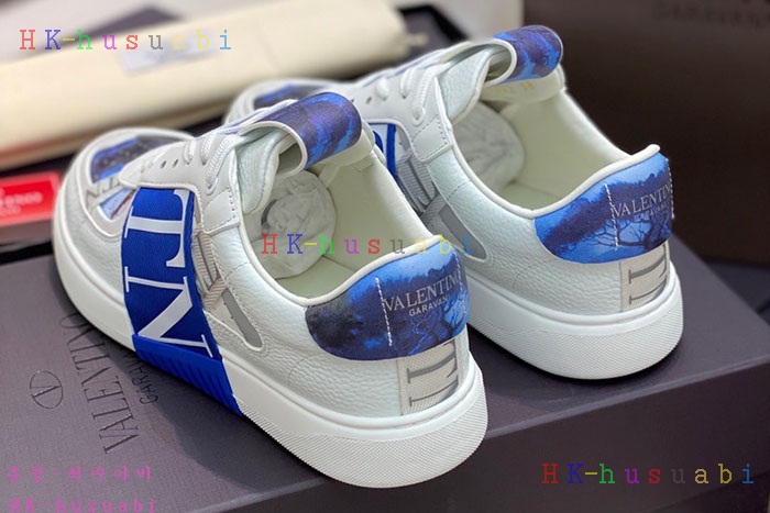 NEW 발렌티노 스니커즈 신상 V 23645