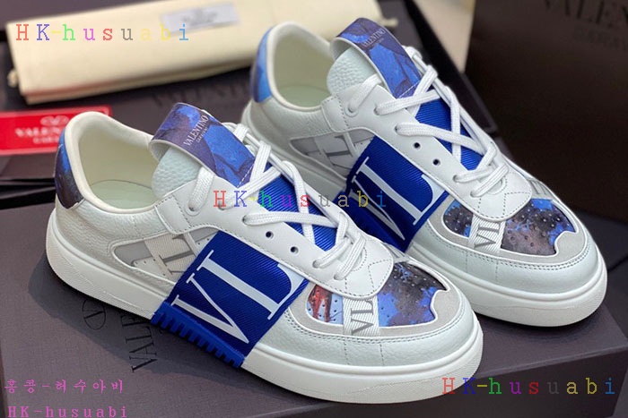 NEW 발렌티노 스니커즈 신상 V 23645