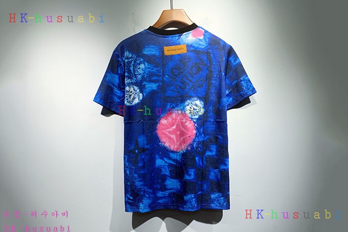 NEW 루이비통 반팔티 신상 LV 7266361