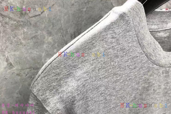 NEW 톰브라운 반팔티 신상 TB 2433319