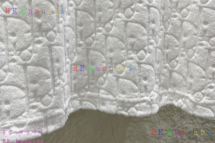 NEW 디올 반팔티 신상  DR 8585020