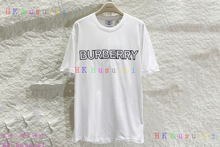 NEW 버버리 반팔티 신상 BB 572771