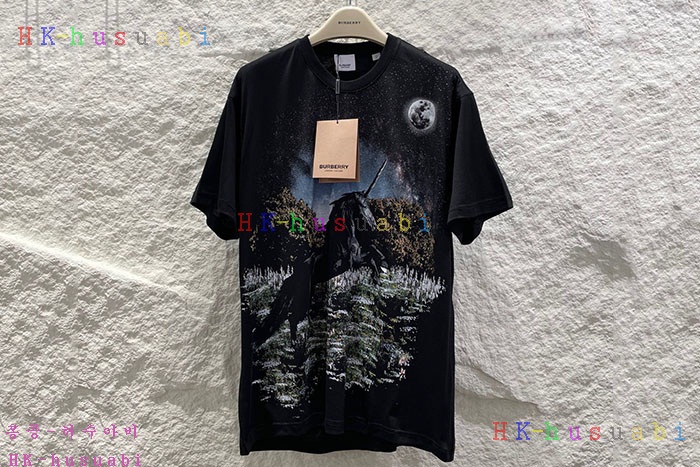 NEW 버버리 반팔티 신상 BB 572775