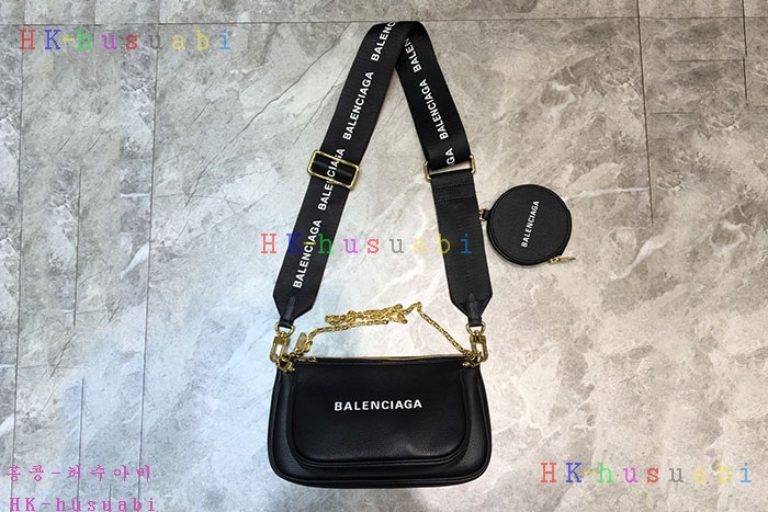★미러급★발렌시아가 포쉐트 멀티 B 875221