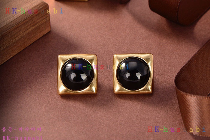 NEW 입생로랑 귀걸이 신상 SL 827750