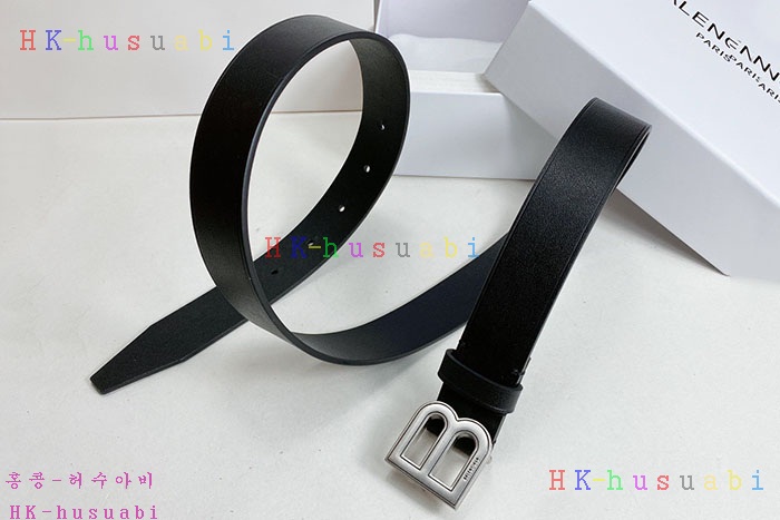 NEW 발렌시아가 벨트 신상 B 774254