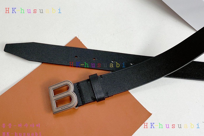 NEW 발렌시아가 벨트 신상 B 774254