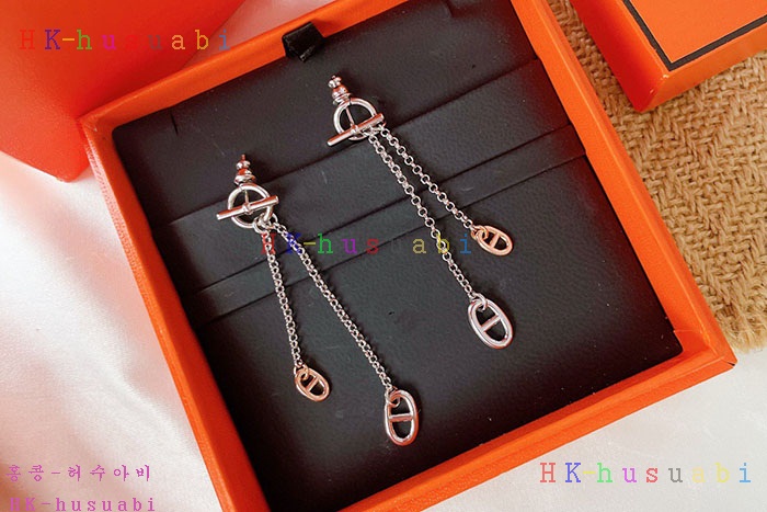NEW 에르메스 귀걸이 신상 H 72557