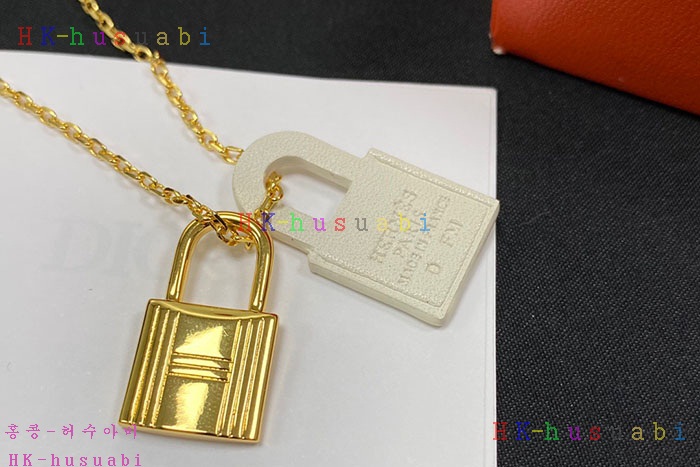 NEW 에르메스 목걸이 신상 H 72562