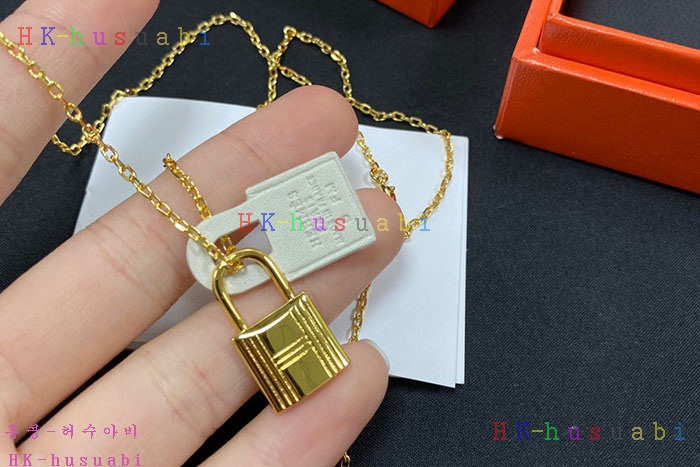 NEW 에르메스 목걸이 신상 H 72562