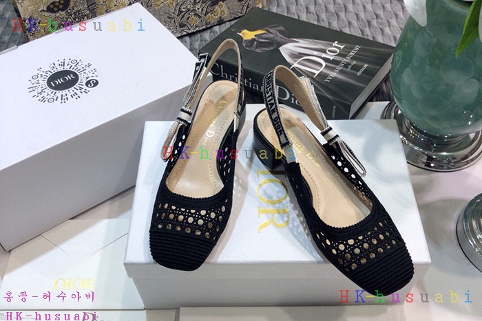 NEW 디올 신발 신상 DR 776560