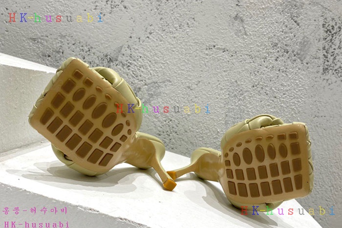 NEW 보테가베네타 샌들 신상 BV 355241