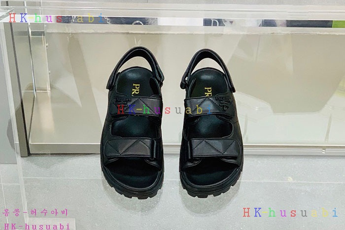 NEW 프라다 샌들 신상 P 242550