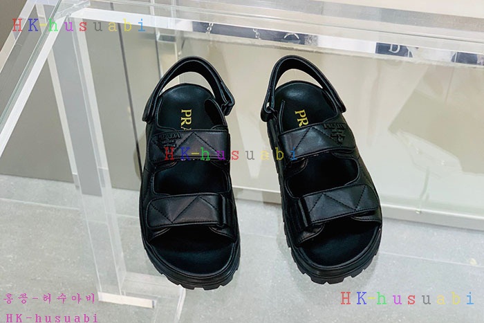 NEW 프라다 샌들 신상 P 242550