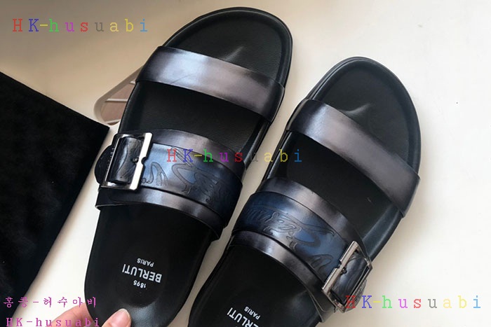 NEW 벨루티 슬리퍼 신상 B 77420