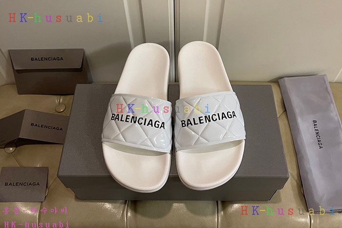 NEW 발렌시아가 슬리퍼 신상 B 447222