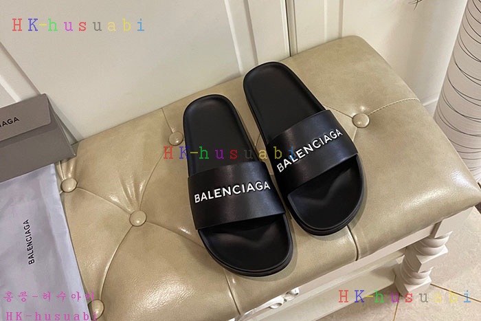 NEW 발렌시아가 슬리퍼 신상 B 447227
