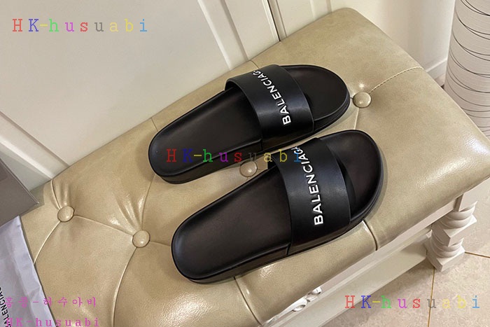 NEW 발렌시아가 슬리퍼 신상 B 447227
