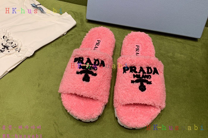 NEW 프라다 신발 신상 P 72526