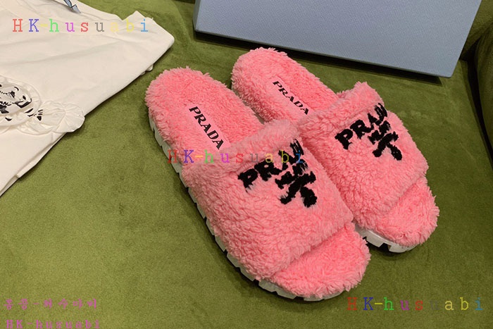 NEW 프라다 신발 신상 P 72526