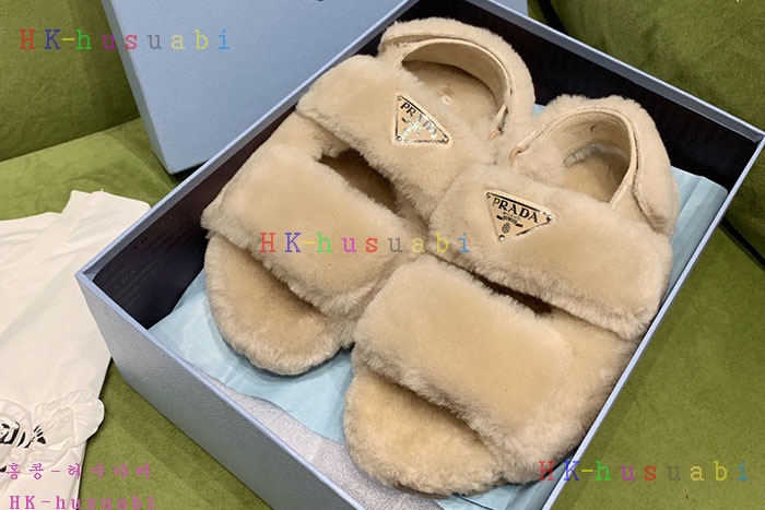 NEW 프라다 신발 신상 P 72520