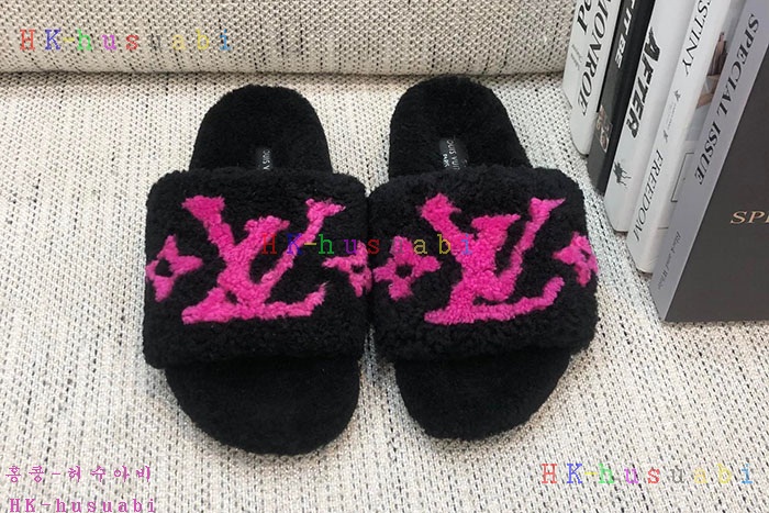 NEW 루이비통 신발 신상 LV 3688243
