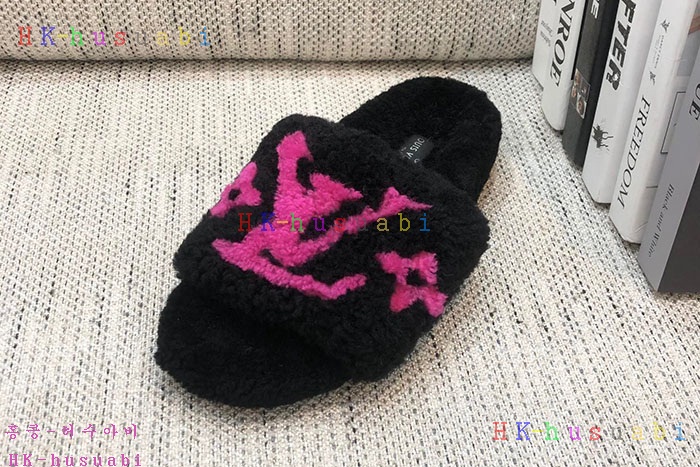 NEW 루이비통 신발 신상 LV 3688243